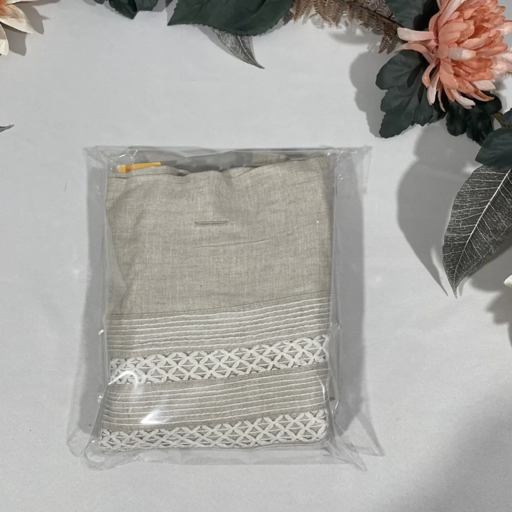 NEW $120 [ 1 King‎ ] Pillow Sham for Hotel Collection Linen Madison